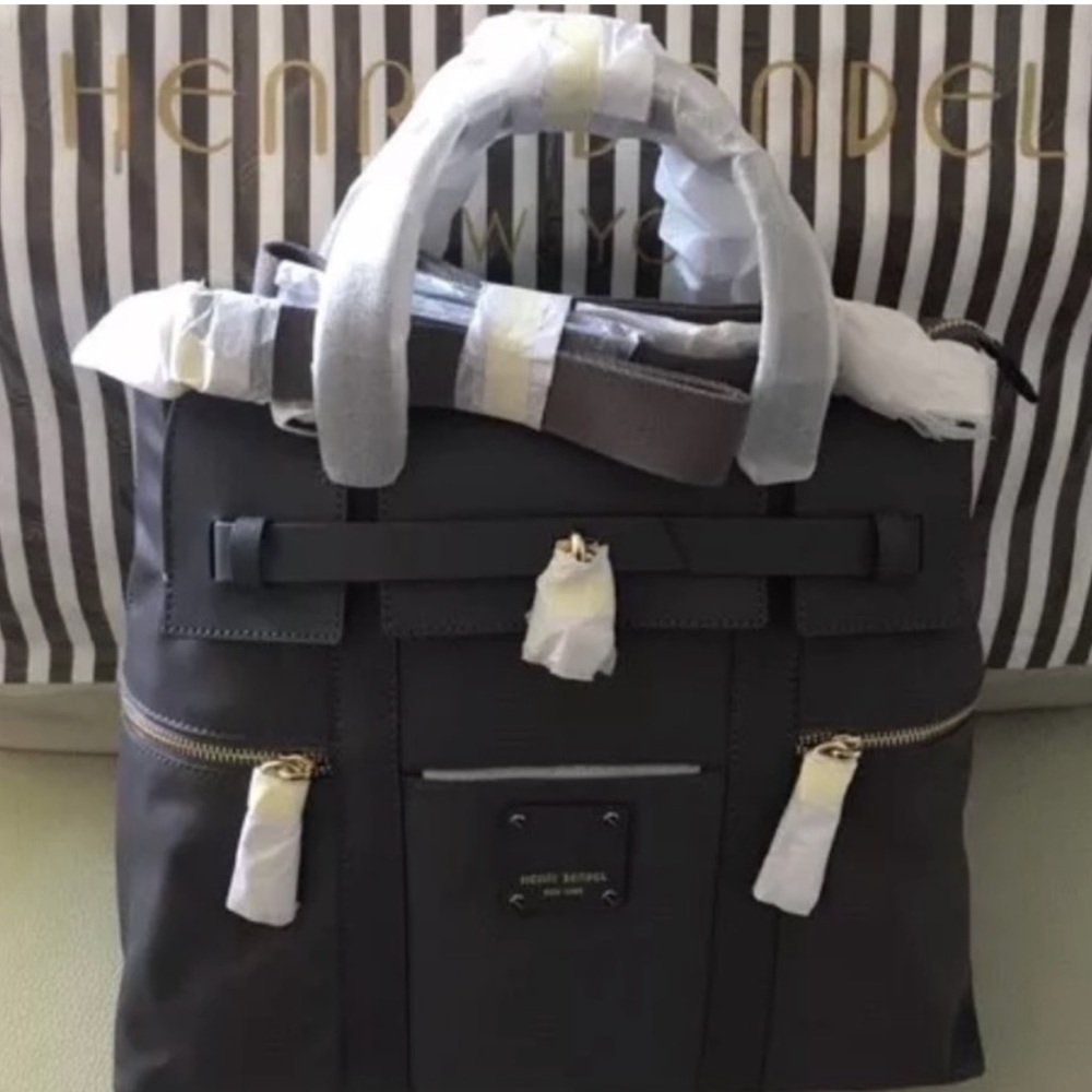 NWOT Gray Henri Bendel Jetsetter Convertible Nylon & Leather Backpack DUST BAG! - Picture 11 of 11